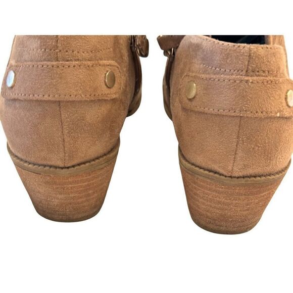 Dr. Scholls Tan Perforated Low Heel Booties/Ankle Boots EUC Sz 7 Cushioned Sole - Picture 4 of 8